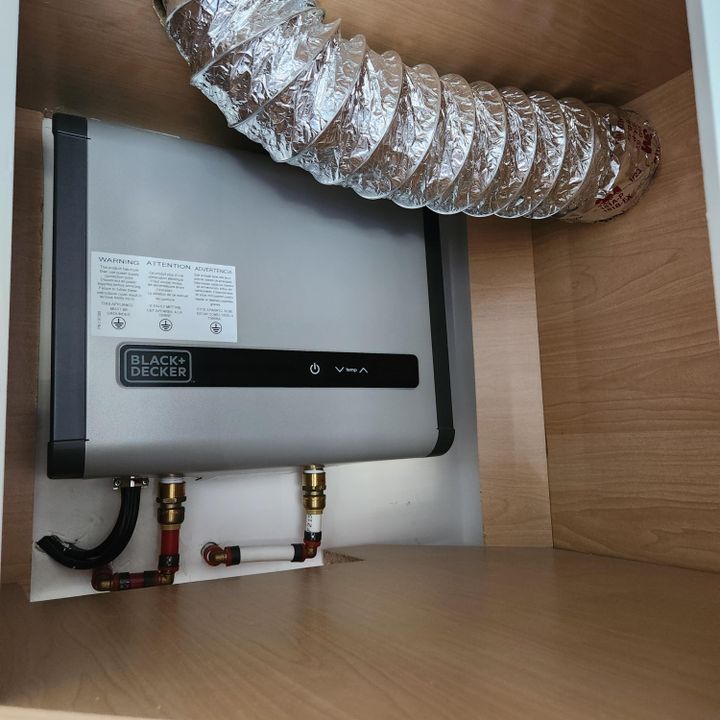 На продажу: $105,000 (2 спален, 2 ванн, 770 Квадратных фут)