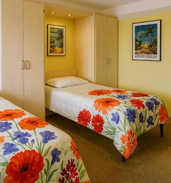 出租: $7,000 (2 贝兹, 2 浴室, 1056 平方英尺)