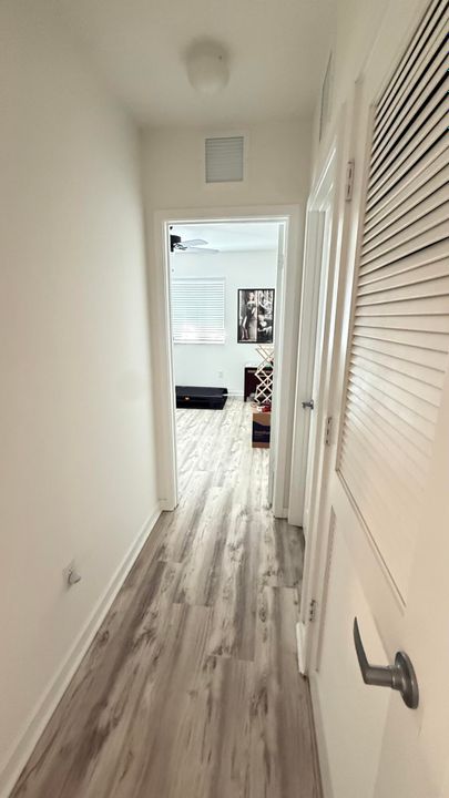 В аренду: $2,800 (4 спален, 3 ванн, 1904 Квадратных фут)