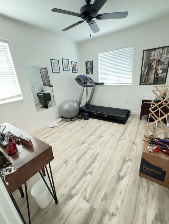 В аренду: $2,800 (4 спален, 3 ванн, 1904 Квадратных фут)