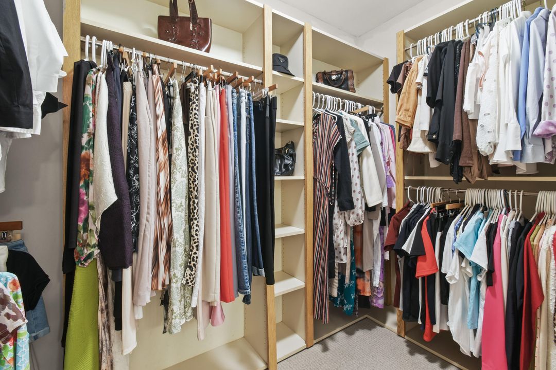 На продажу: $757,000 (2 спален, 2 ванн, 1332 Квадратных фут)