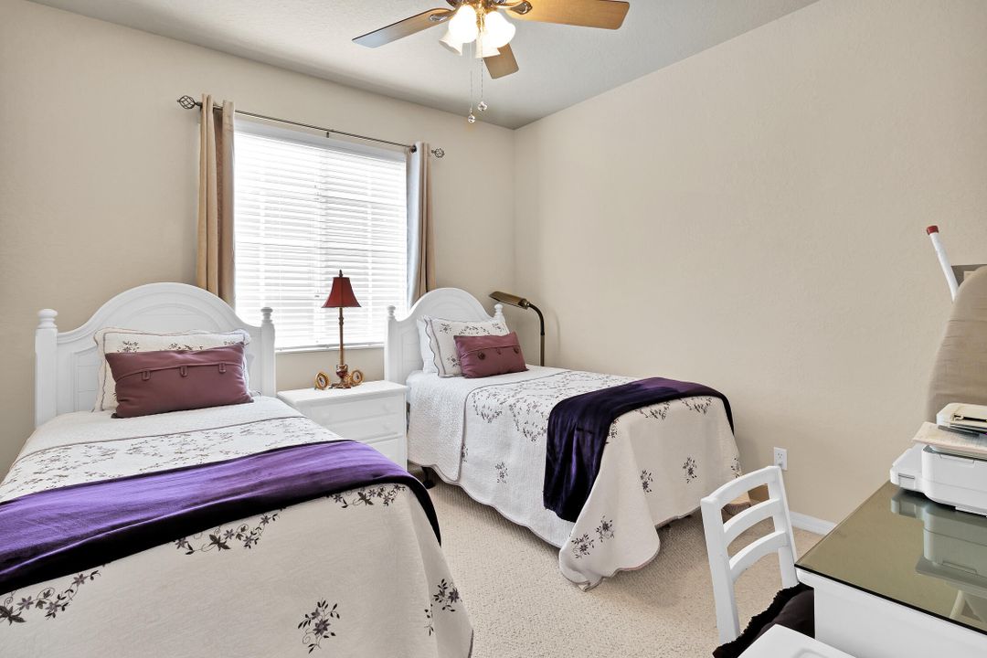 For Sale: $325,000 (3 beds, 2 baths, 1800 Square Feet)