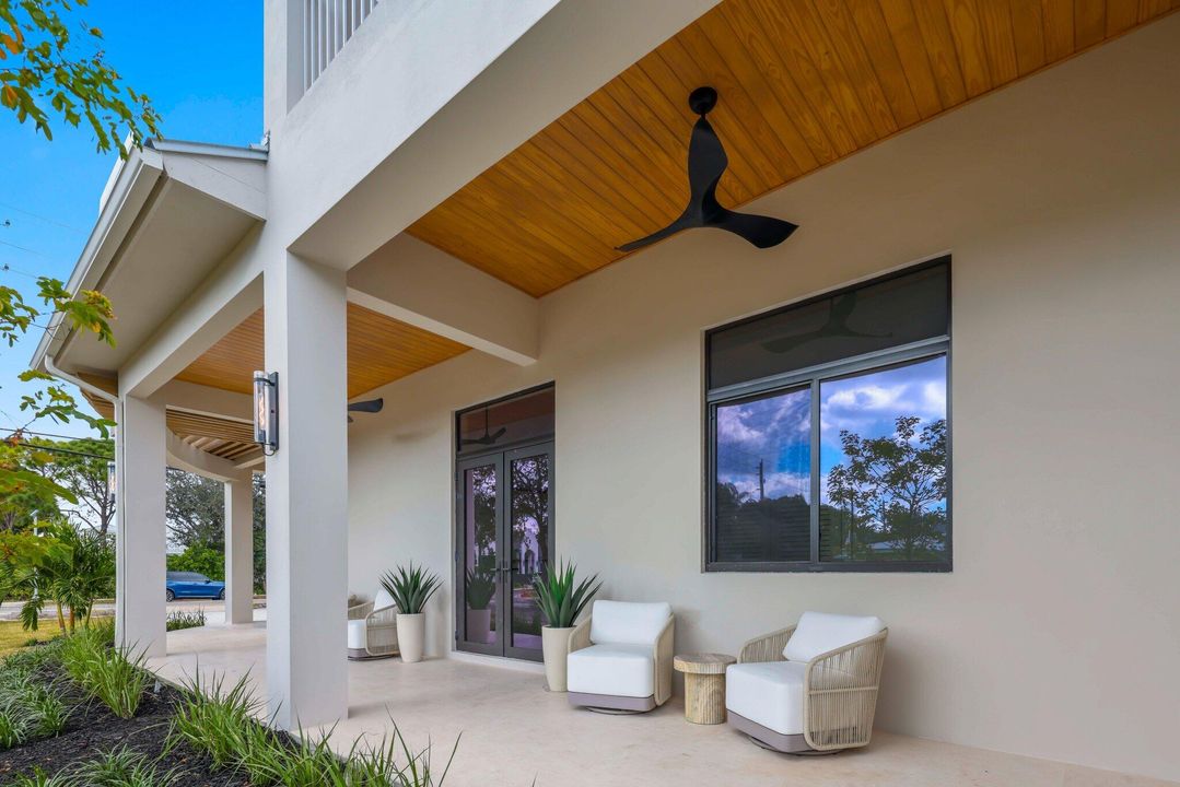 待售: $4,900,000 (5 贝兹, 5 浴室, 4573 平方英尺)