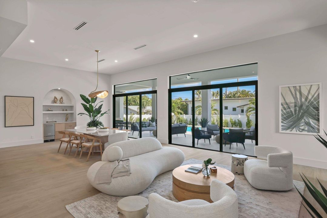 待售: $4,900,000 (5 贝兹, 5 浴室, 4573 平方英尺)