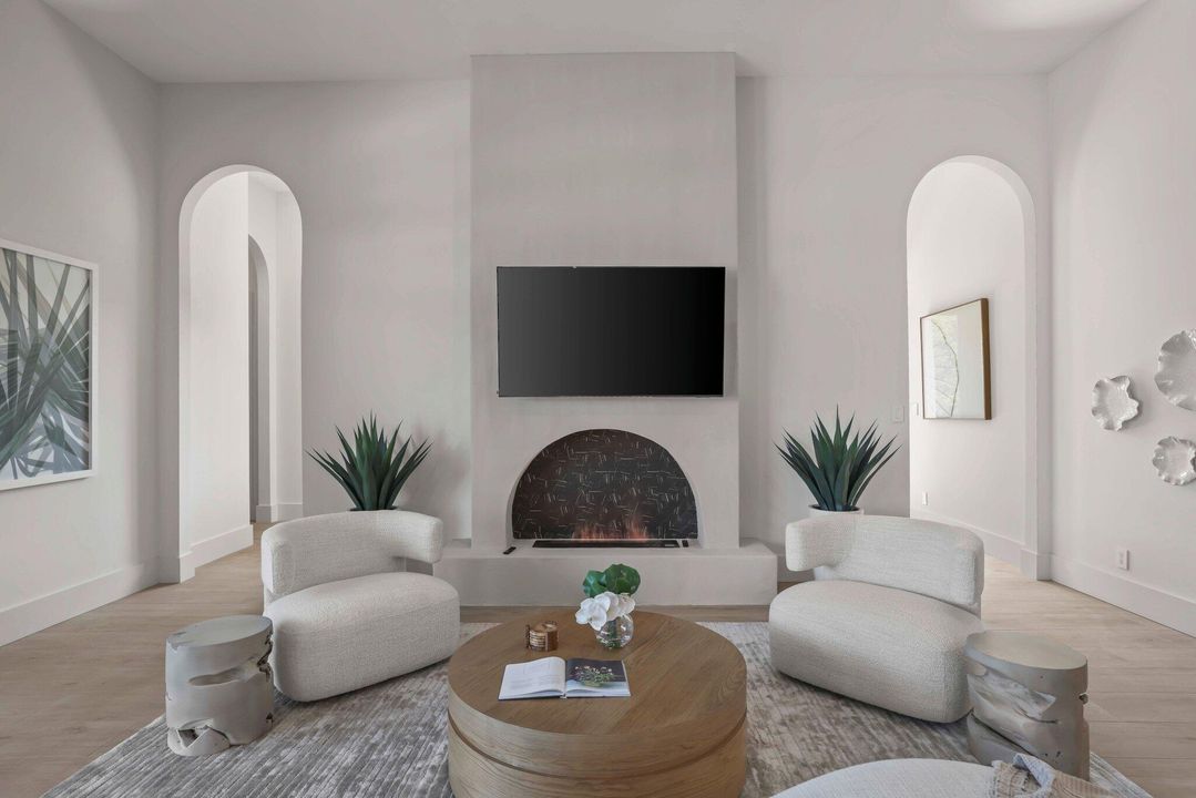 待售: $4,900,000 (5 贝兹, 5 浴室, 4573 平方英尺)