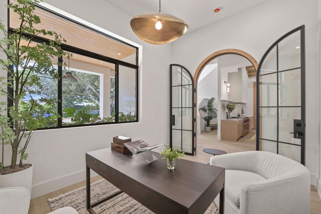 待售: $4,900,000 (5 贝兹, 5 浴室, 4573 平方英尺)