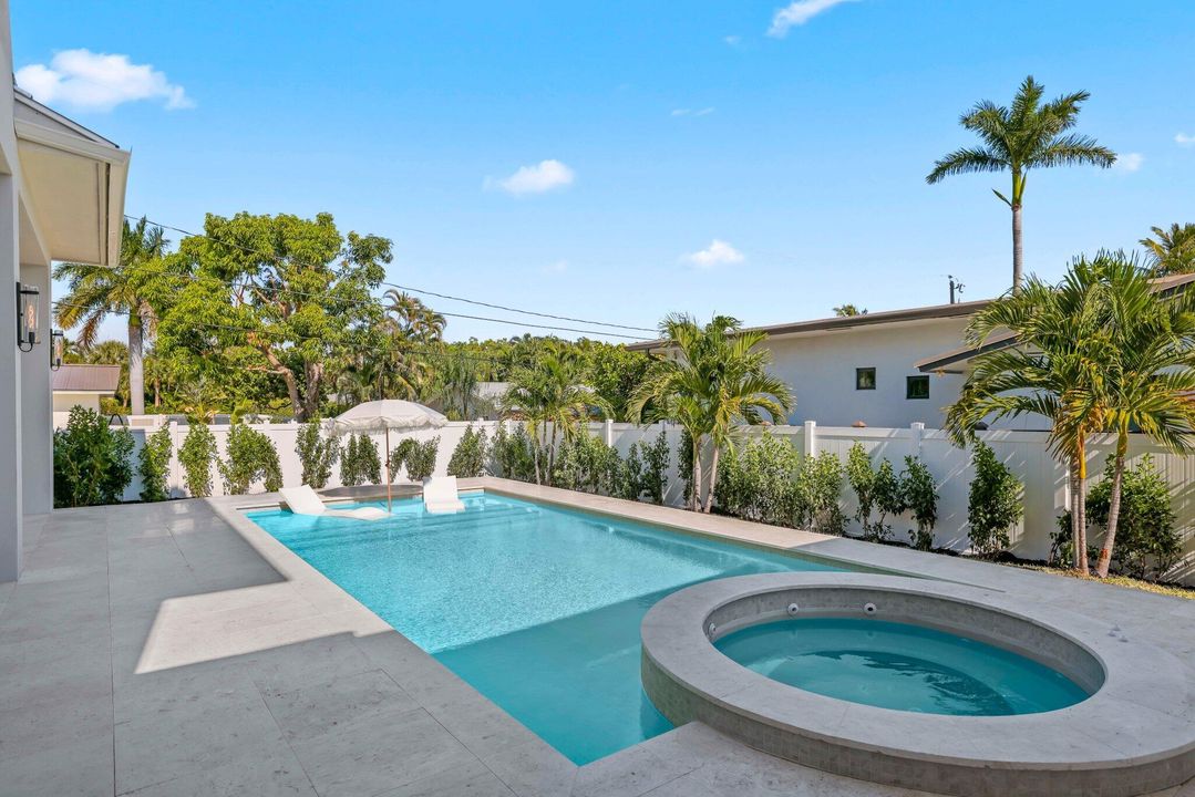 待售: $4,900,000 (5 贝兹, 5 浴室, 4573 平方英尺)