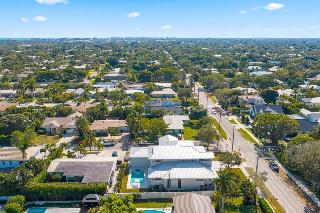 待售: $4,900,000 (5 贝兹, 5 浴室, 4573 平方英尺)