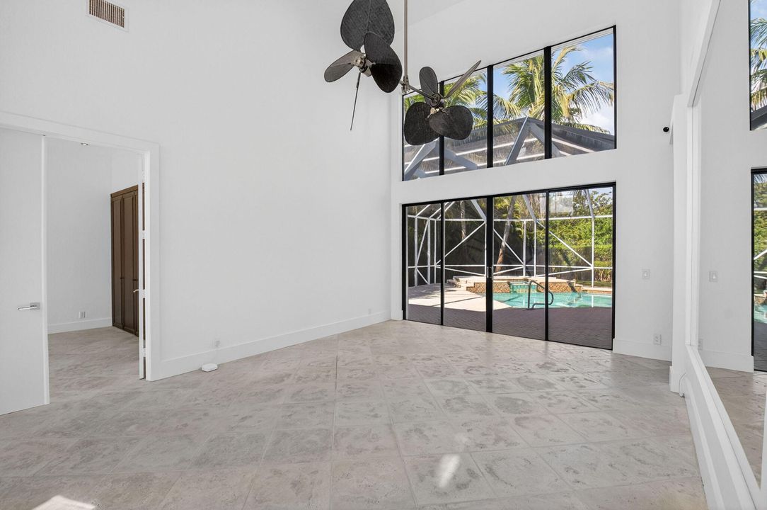 For Rent: $7,499 (5 beds, 3 baths, 3800 Square Feet)