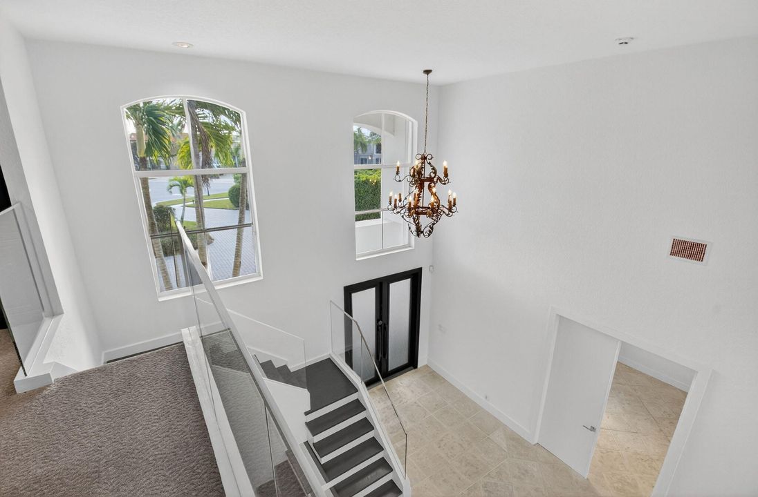 For Rent: $7,499 (5 beds, 3 baths, 3800 Square Feet)