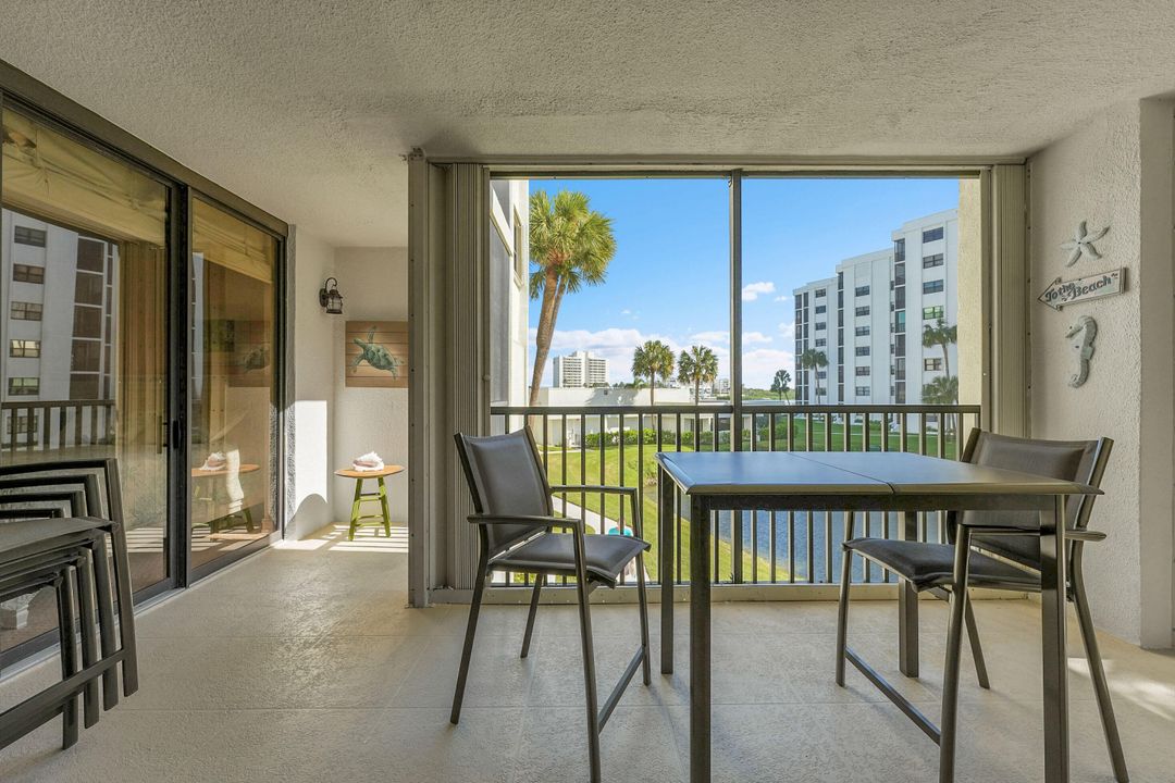 На продажу: $619,900 (2 спален, 2 ванн, 1639 Квадратных фут)