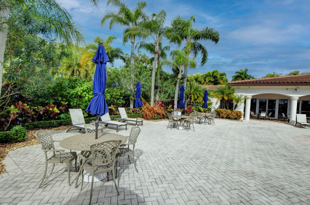 For Rent: $7,499 (5 beds, 3 baths, 3800 Square Feet)