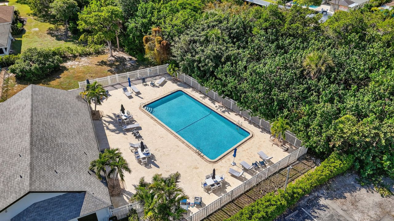 For Sale: $724,900 (3 beds, 3 baths, 1940 Square Feet)