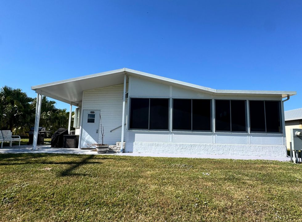 En Venta: $65,000 (3 camas, 2 baños, 1600 Pies cuadrados)