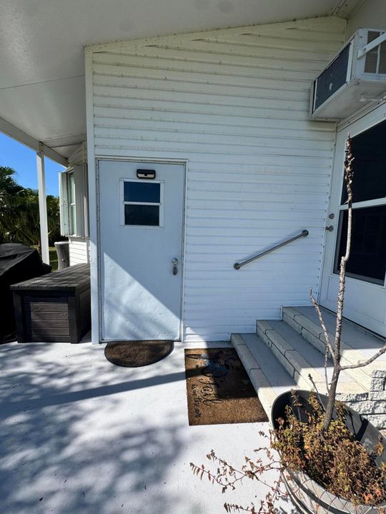 En Venta: $65,000 (3 camas, 2 baños, 1600 Pies cuadrados)