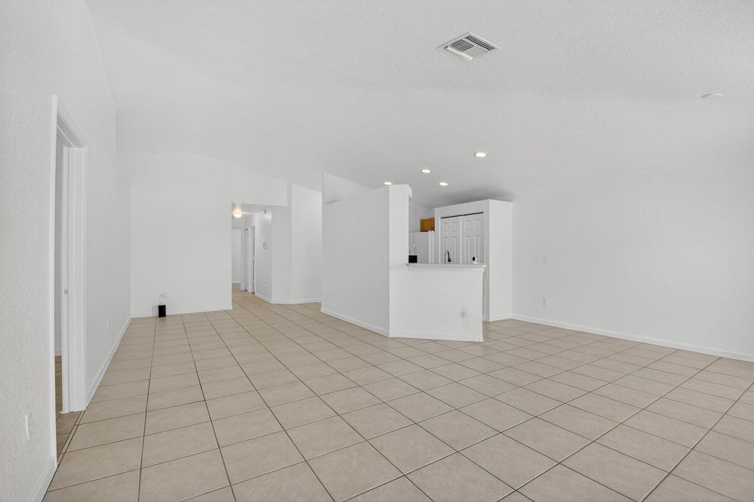 En Venta: $479,000 (3 camas, 2 baños, 1459 Pies cuadrados)