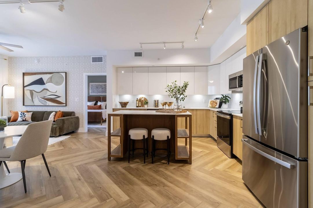 For Rent: $2,524 (2 beds, 2 baths, 1162 Square Feet)