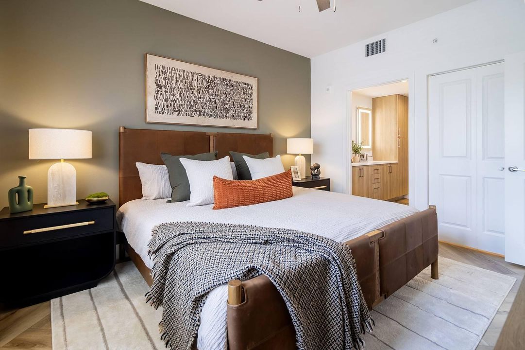 For Rent: $2,524 (2 beds, 2 baths, 1162 Square Feet)