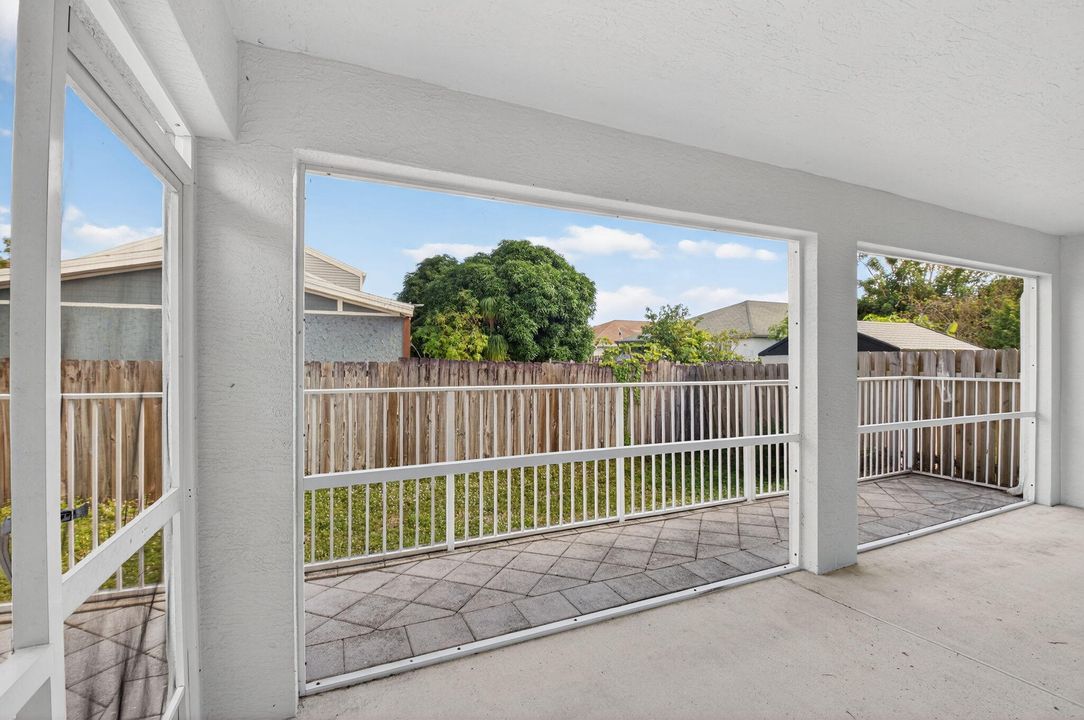 En Venta: $479,000 (3 camas, 2 baños, 1459 Pies cuadrados)