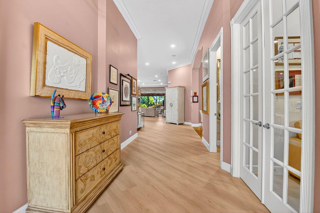 For Sale: $785,000 (3 beds, 3 baths, 2941 Square Feet)