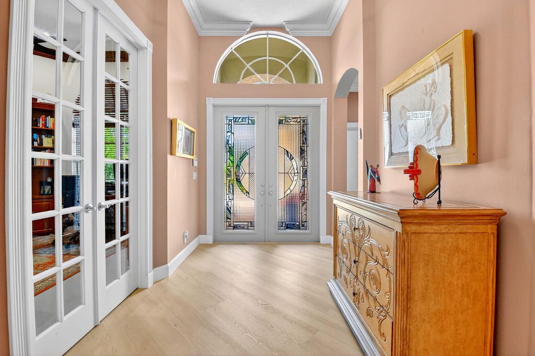 For Sale: $785,000 (3 beds, 3 baths, 2941 Square Feet)