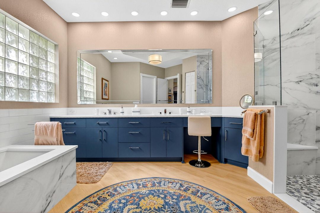 For Sale: $785,000 (3 beds, 3 baths, 2941 Square Feet)