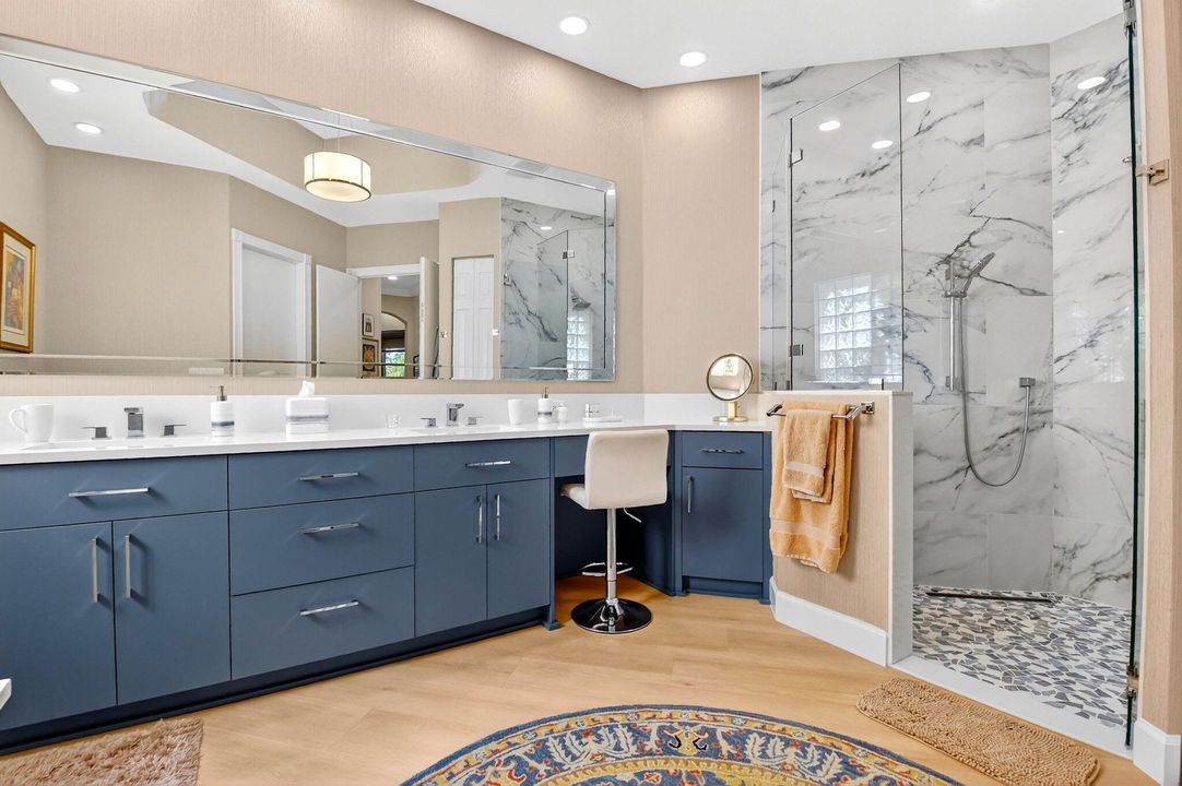 For Sale: $785,000 (3 beds, 3 baths, 2941 Square Feet)