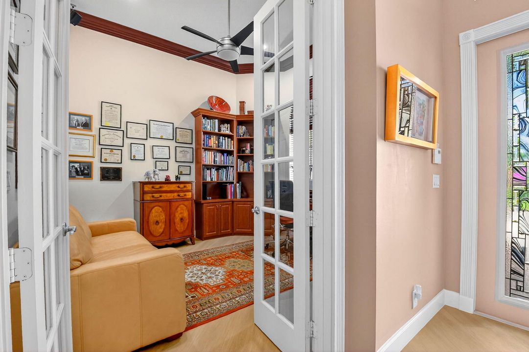 For Sale: $785,000 (3 beds, 3 baths, 2941 Square Feet)