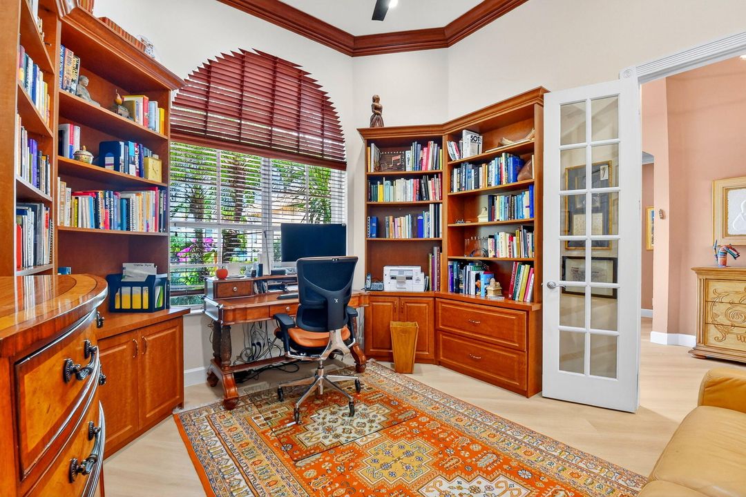 For Sale: $785,000 (3 beds, 3 baths, 2941 Square Feet)