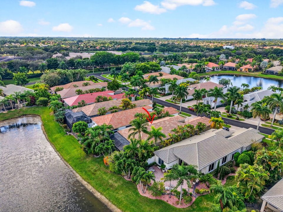 For Sale: $785,000 (3 beds, 3 baths, 2941 Square Feet)