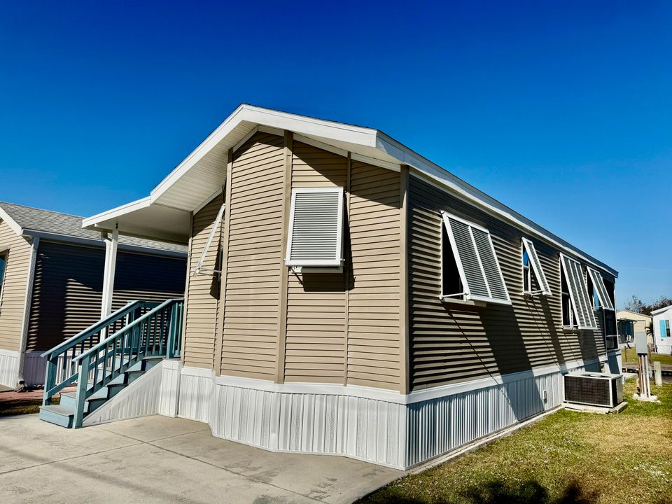 待售: $179,000 (1 贝兹, 1 浴室, 685 平方英尺)