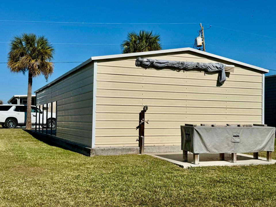 待售: $179,000 (1 贝兹, 1 浴室, 685 平方英尺)