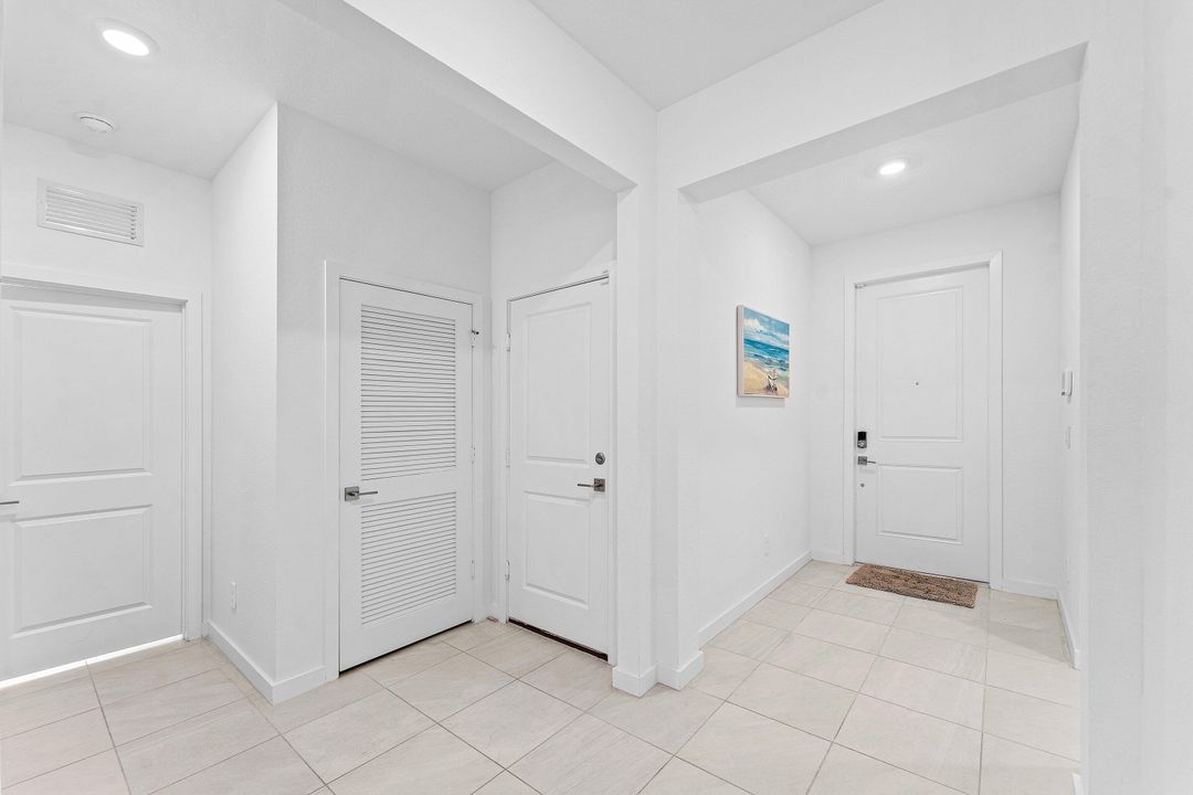 For Sale: $609,000 (4 beds, 2 baths, 2033 Square Feet)