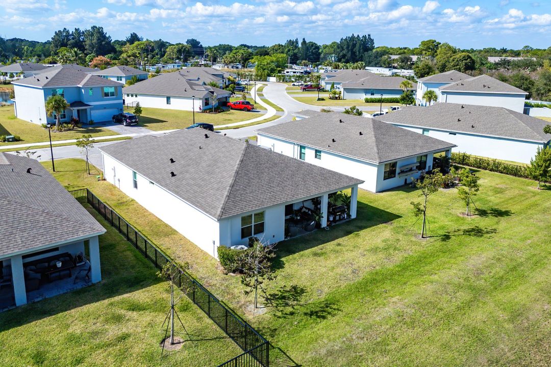 For Sale: $609,000 (4 beds, 2 baths, 2033 Square Feet)