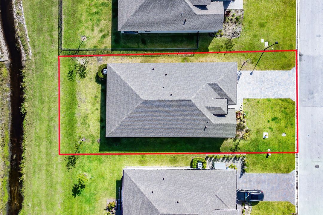 For Sale: $609,000 (4 beds, 2 baths, 2033 Square Feet)