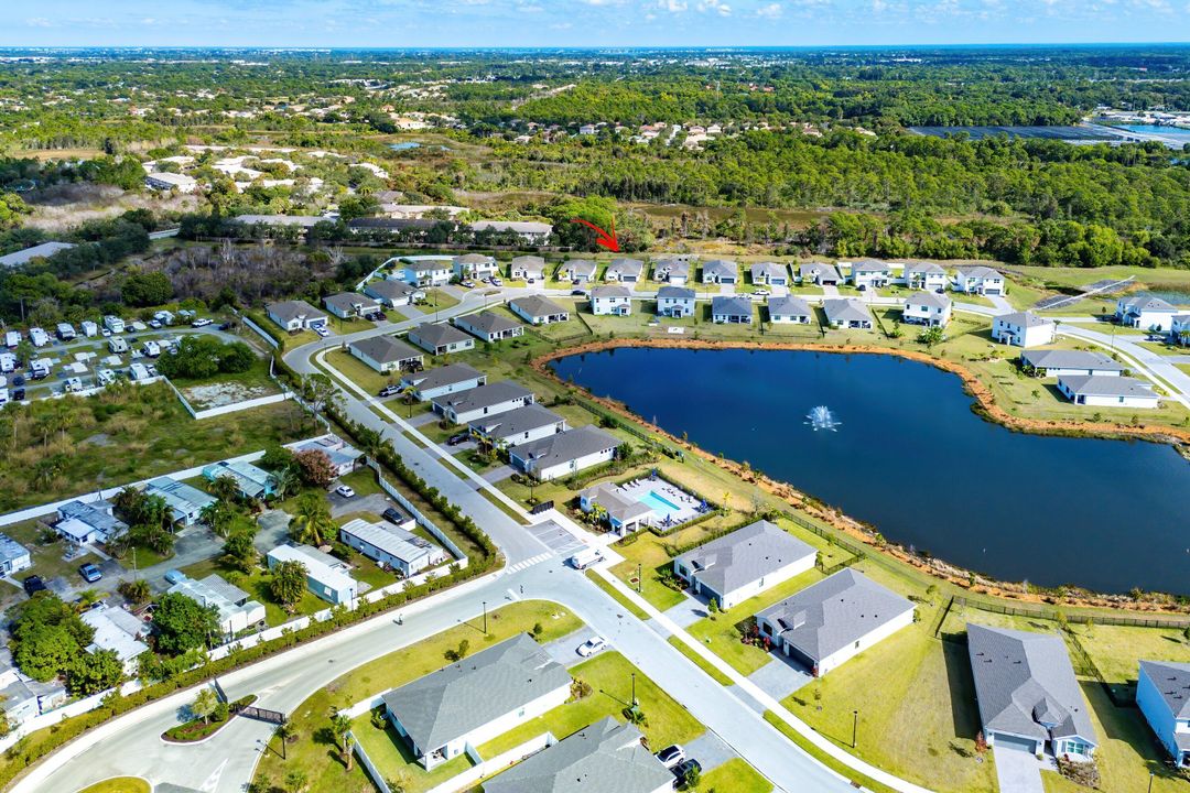 For Sale: $609,000 (4 beds, 2 baths, 2033 Square Feet)