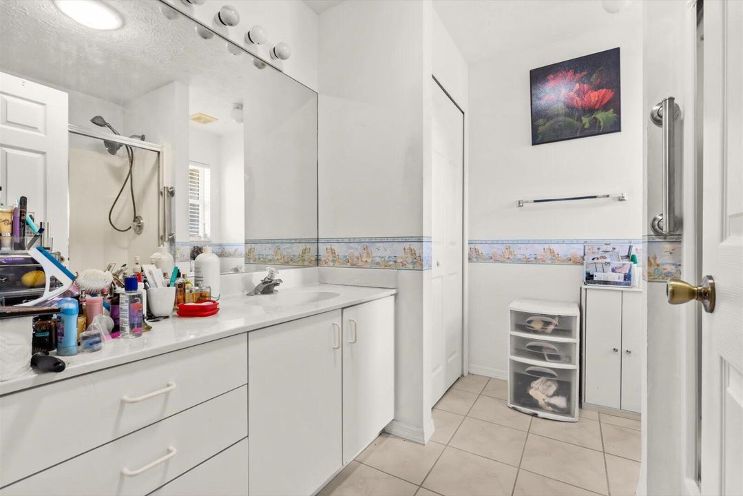 For Sale: $315,000 (3 beds, 2 baths, 1657 Square Feet)