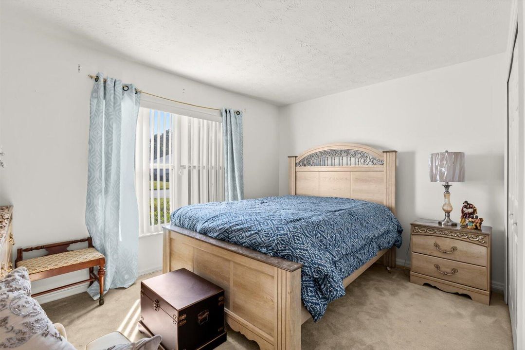 For Sale: $315,000 (3 beds, 2 baths, 1657 Square Feet)