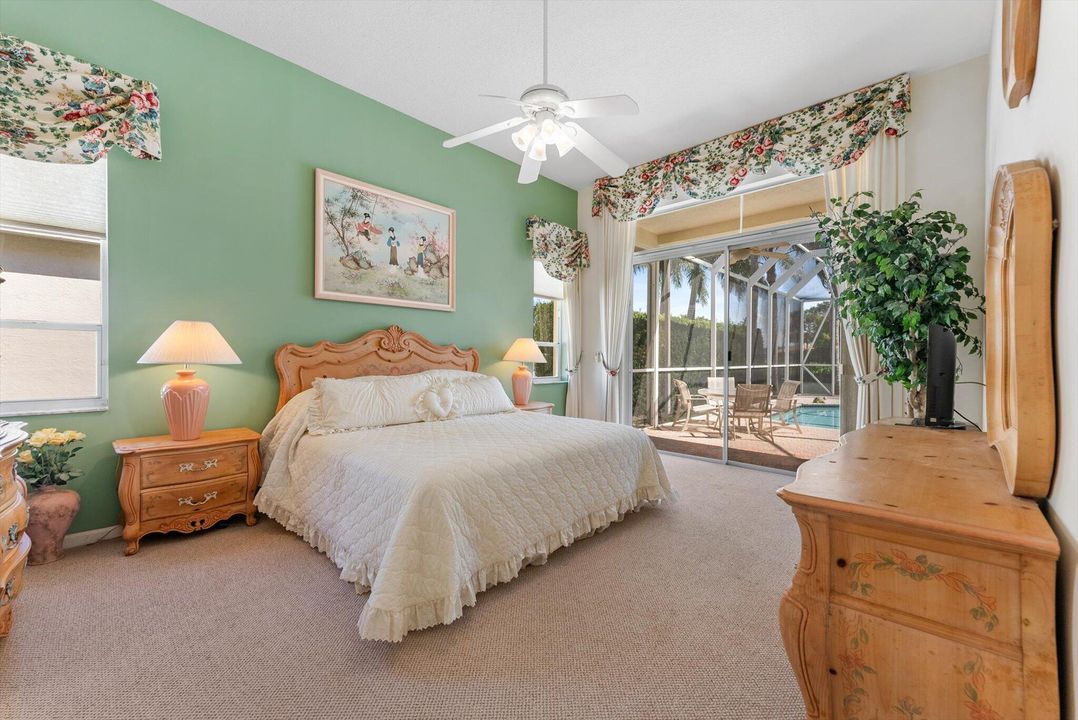 На продажу: $1,095,000 (4 спален, 3 ванн, 2728 Квадратных фут)