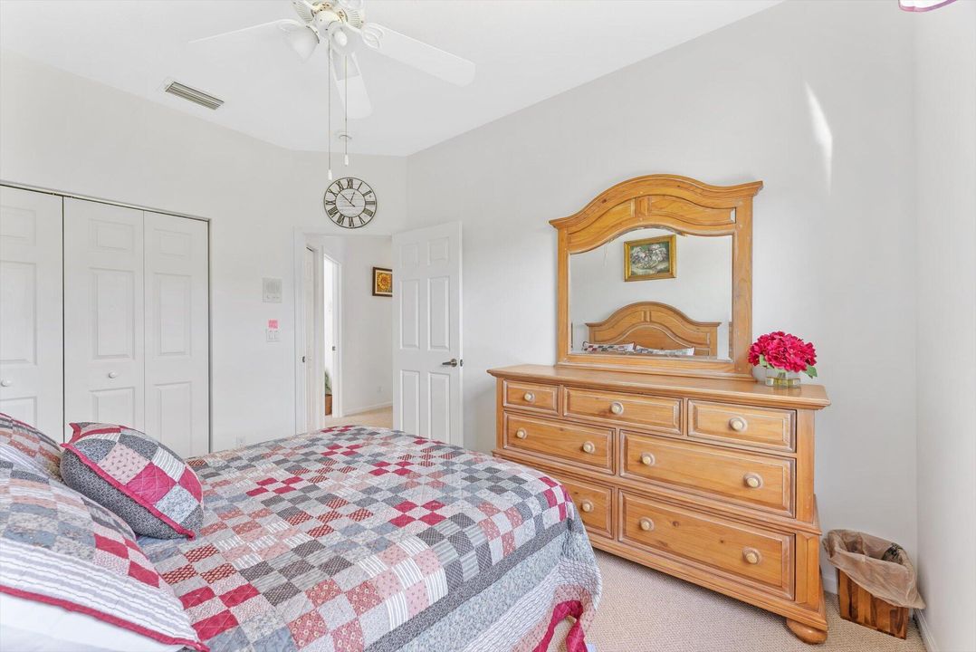 На продажу: $1,095,000 (4 спален, 3 ванн, 2728 Квадратных фут)