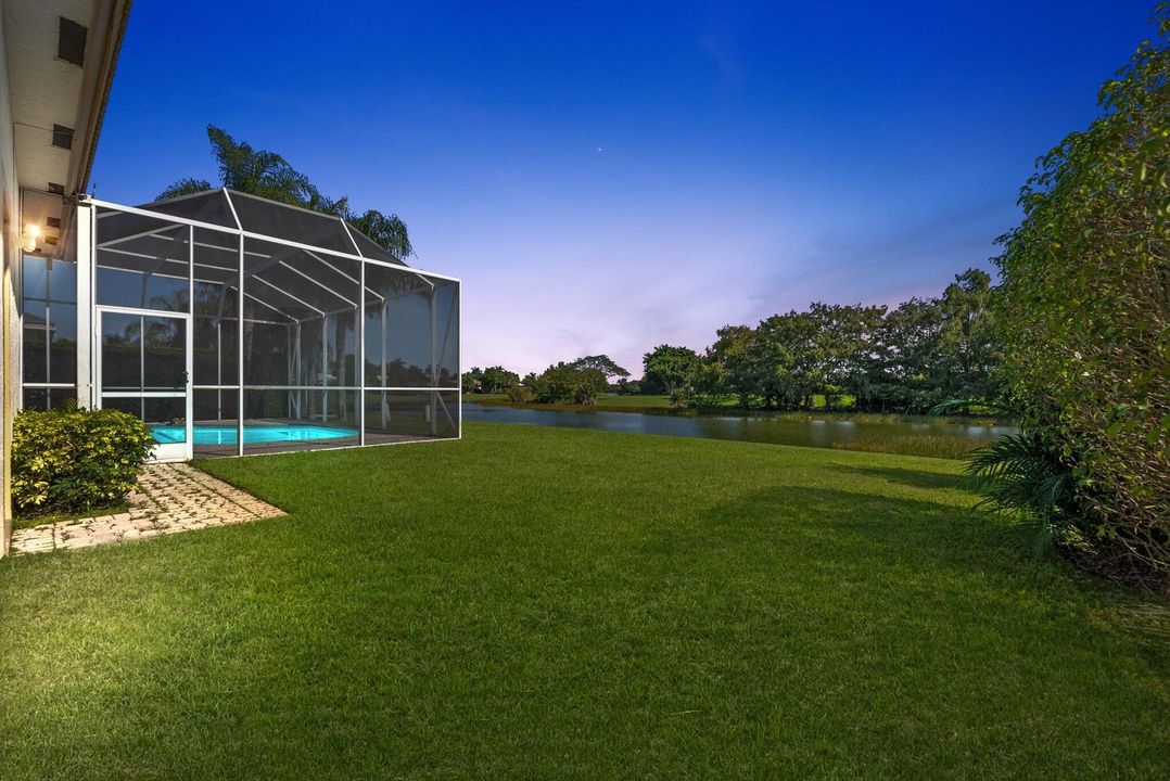 На продажу: $1,095,000 (4 спален, 3 ванн, 2728 Квадратных фут)