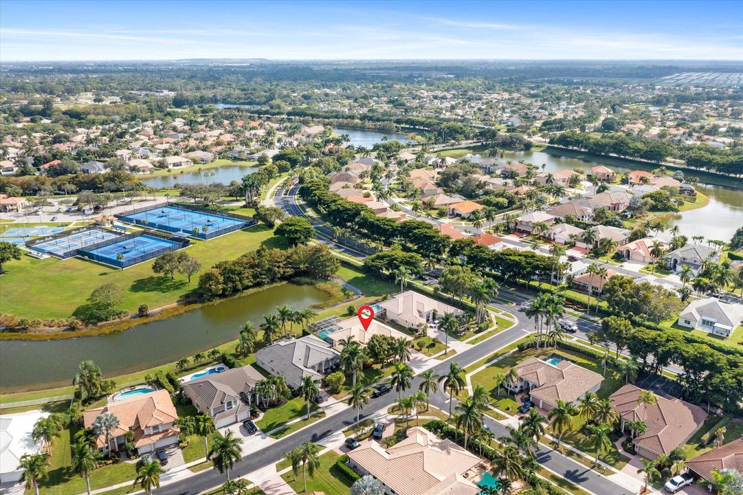 На продажу: $1,095,000 (4 спален, 3 ванн, 2728 Квадратных фут)