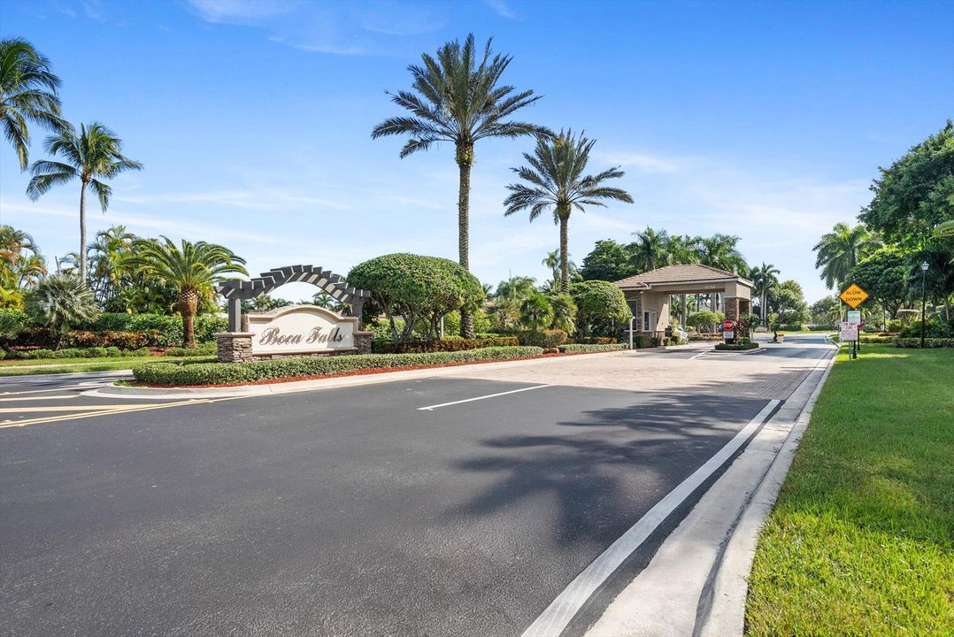 На продажу: $1,095,000 (4 спален, 3 ванн, 2728 Квадратных фут)