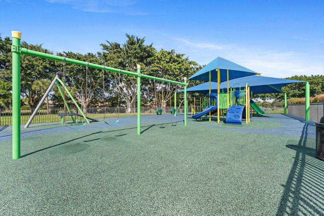 На продажу: $1,095,000 (4 спален, 3 ванн, 2728 Квадратных фут)