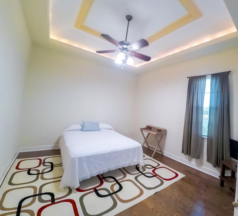 For Sale: $800,000 (3 beds, 3 baths, 2763 Square Feet)