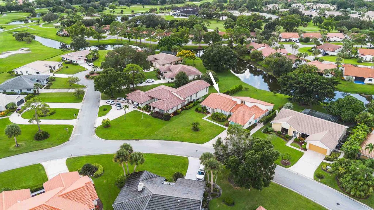 For Rent: $3,800 (4 beds, 3 baths, 2563 Square Feet)