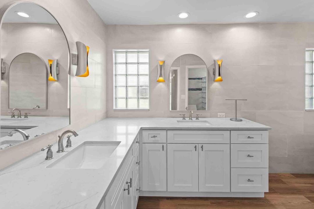 For Rent: $3,800 (4 beds, 3 baths, 2563 Square Feet)