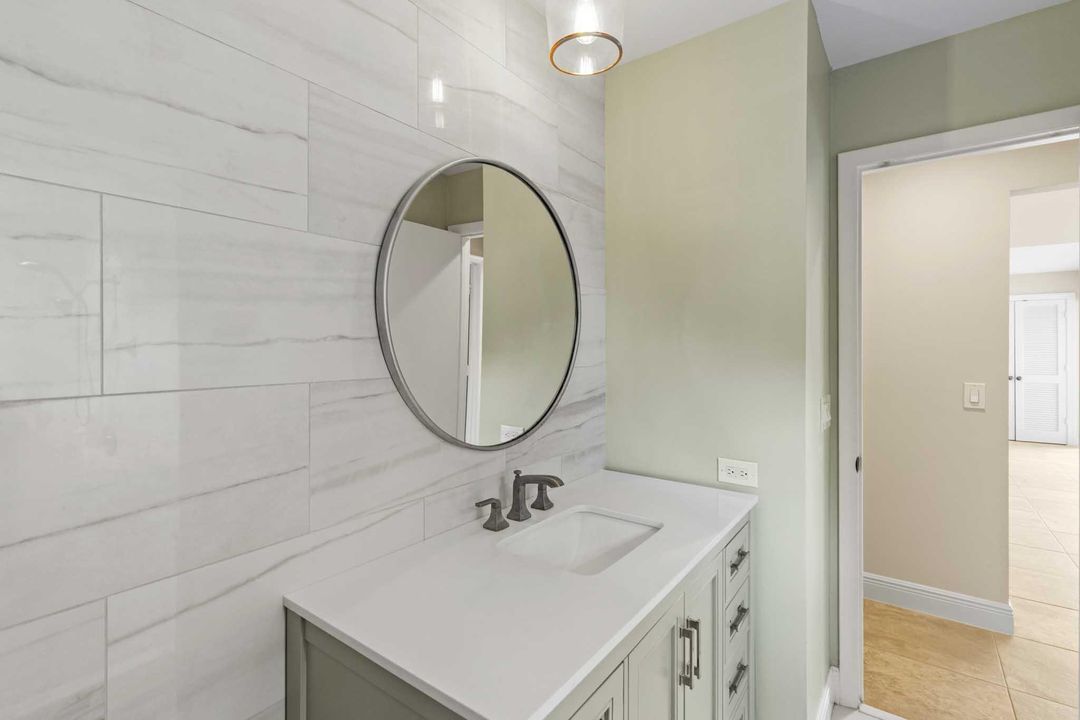 For Rent: $3,800 (4 beds, 3 baths, 2563 Square Feet)