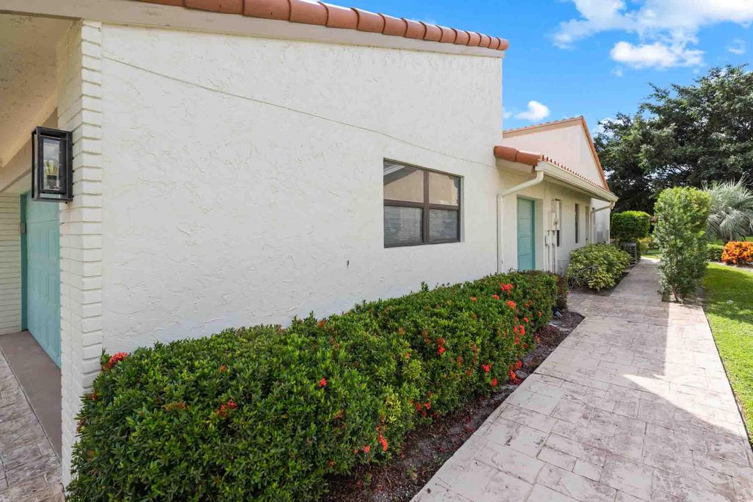 For Rent: $3,800 (4 beds, 3 baths, 2563 Square Feet)