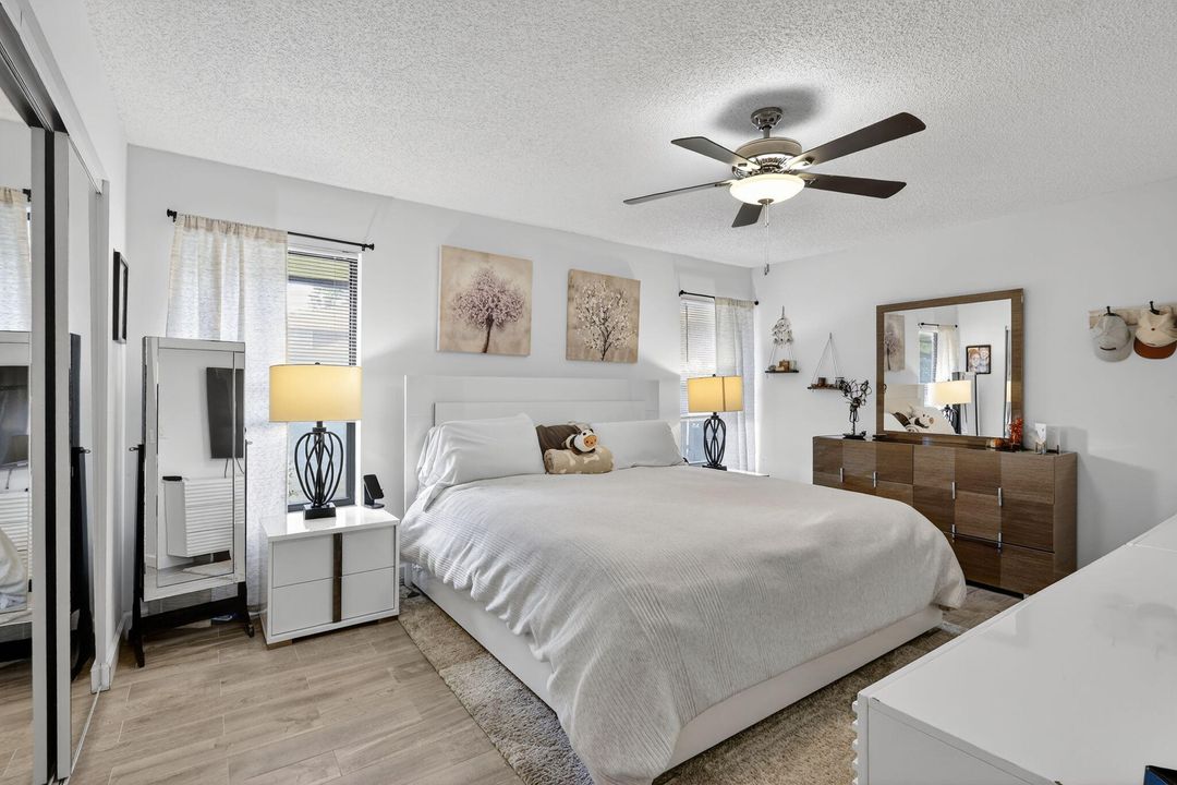 待售: $499,900 (2 贝兹, 2 浴室, 1193 平方英尺)